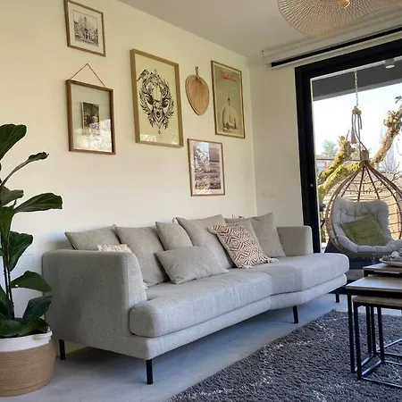 Holiday home Maison Familiale Dans L'agglomeration De Chambery Barby